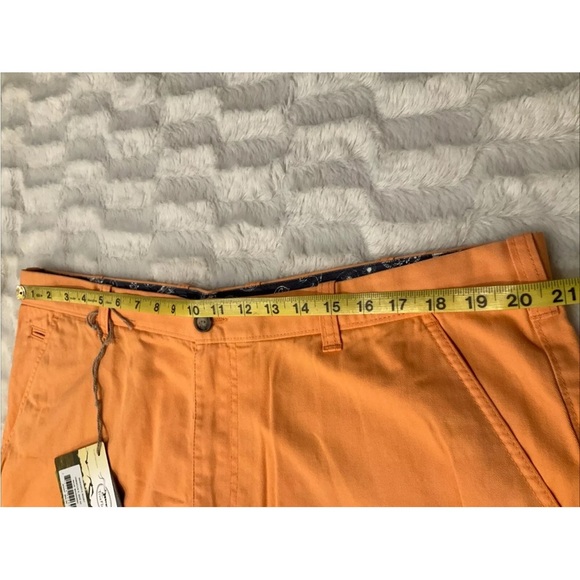 True Flies Mens Manasota Shorts Life Off The Chart  Hibiscus II Size 42 NWT - Picture 3 of 13
